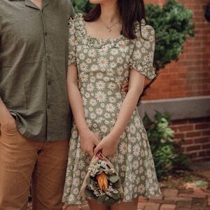 RARE Quanta Du Soleil De Paris Daisy Greta Dress in Floral Green Size XS/34